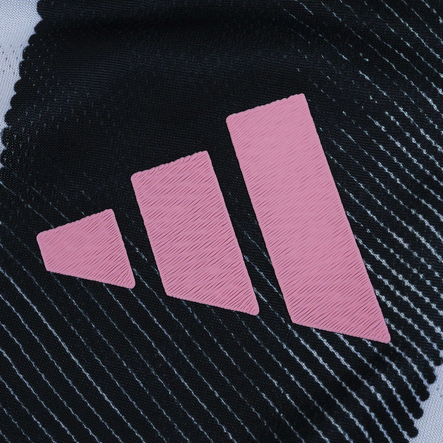 JUVENTUS HOME KIT 25/26, PLAYER VERSION