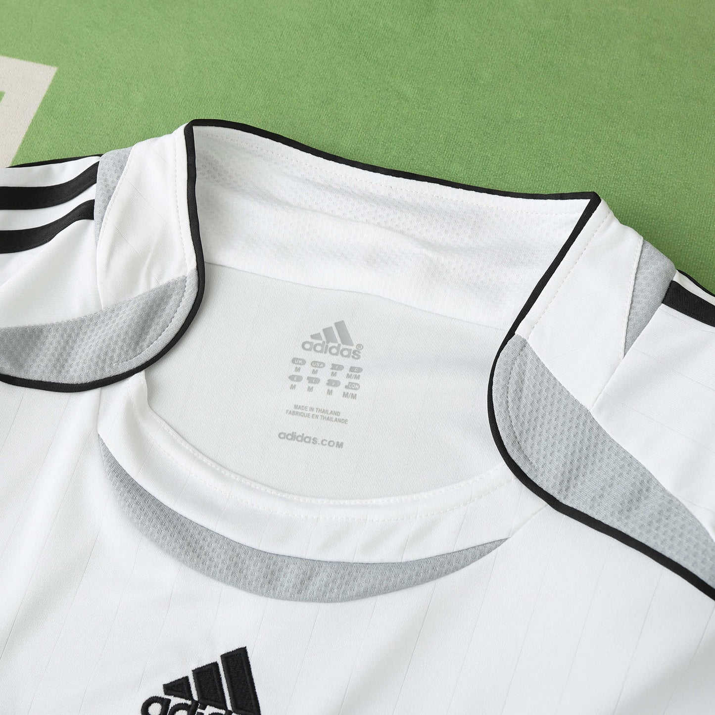 RETRO REAL MADRID HOME 2006/07