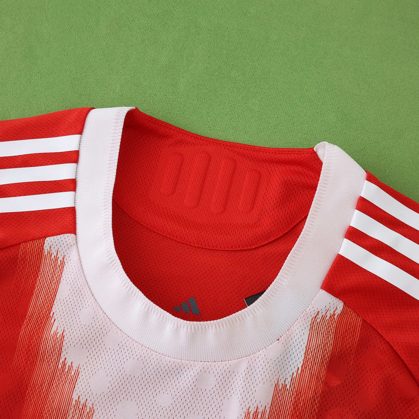 BAYERN MUNICH HOME KIT 25/26, PLAYER VERSION