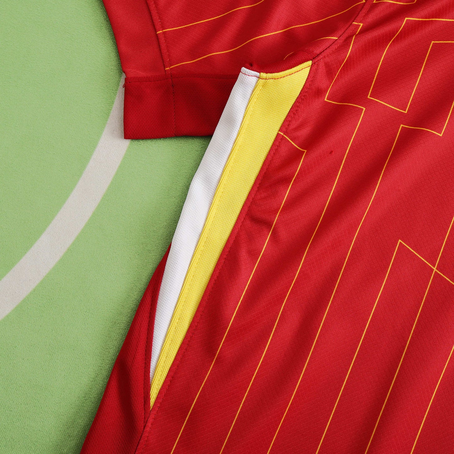 LIVERPOOL HOME KIT 23/24, FAN VERSION