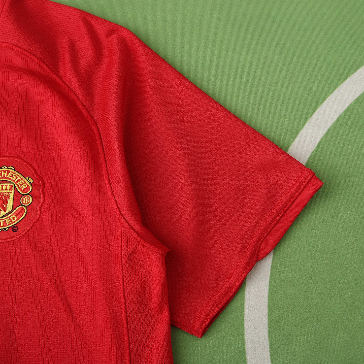 RETRO MANCHESTER UNITED HOME 2008/09 (CHAMPIONS) HALF SLEEVES