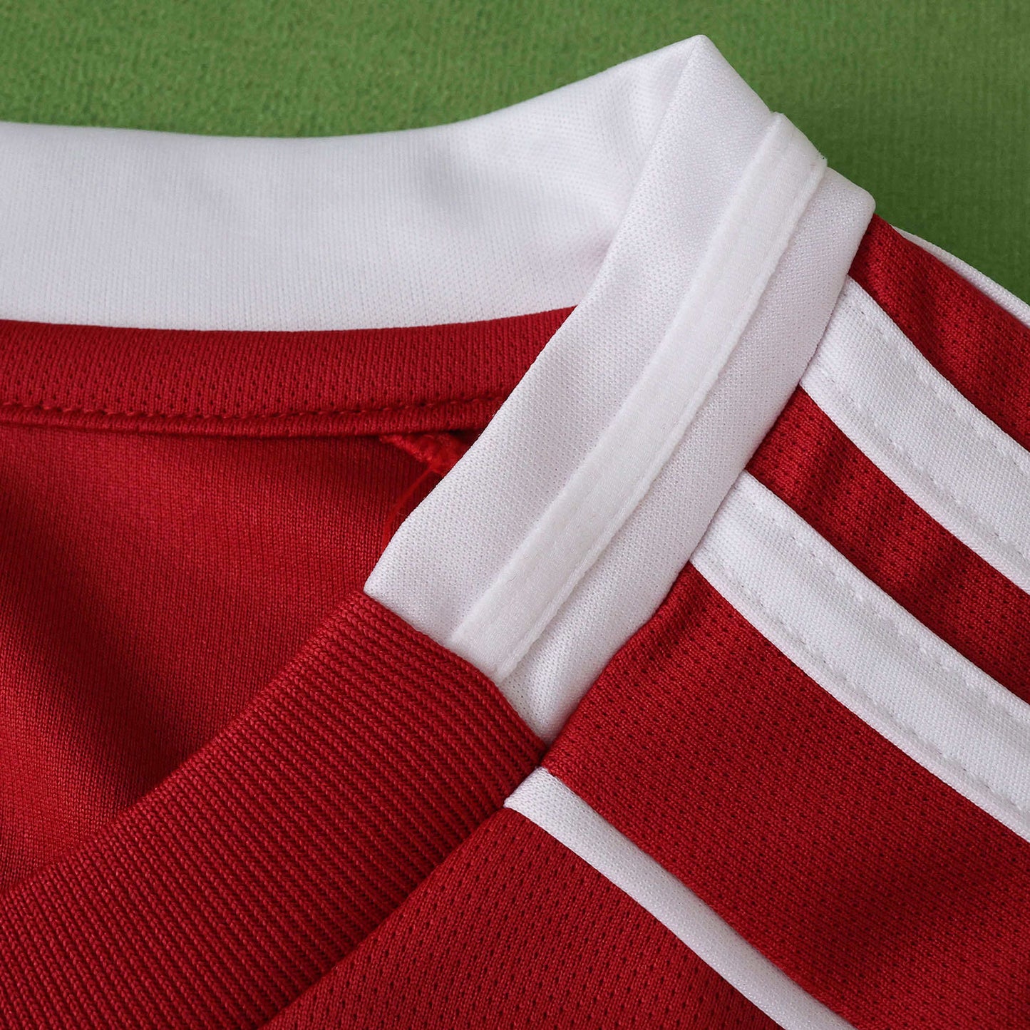LIVERPOOL HOME KIT 25/26, FAN VERSION