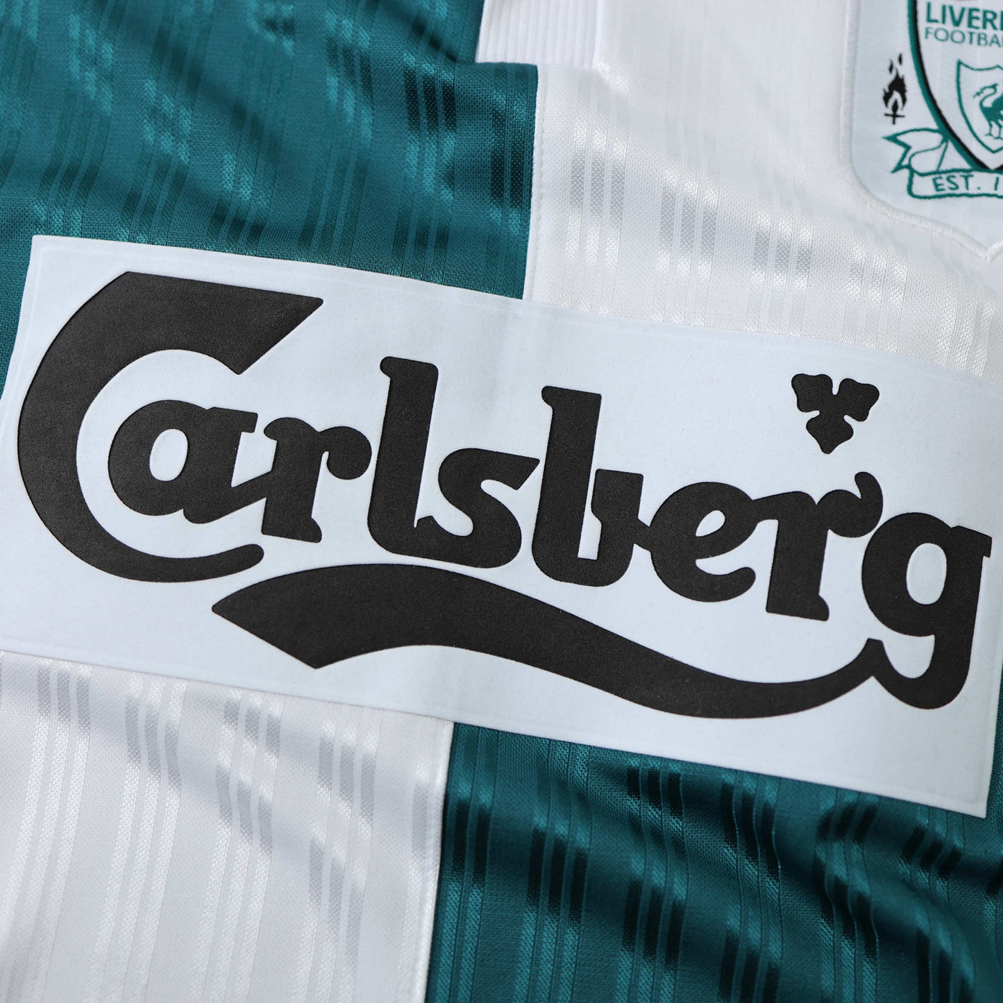 RETRO LIVERPOOL AWAY 1995/96 HALF SLEEVES