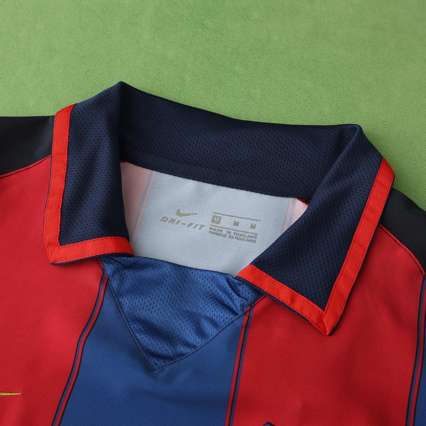 RETRO FC BARCELONA HOME 03/04