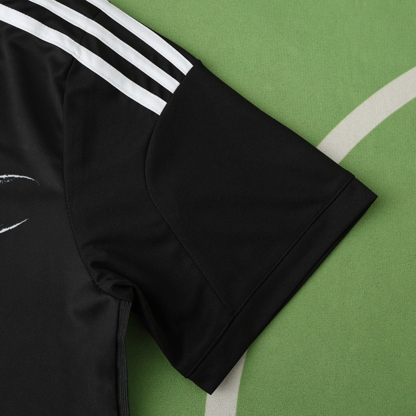 RETRO REAL MADRID THIRD 2014/15 HALF SLEEVES