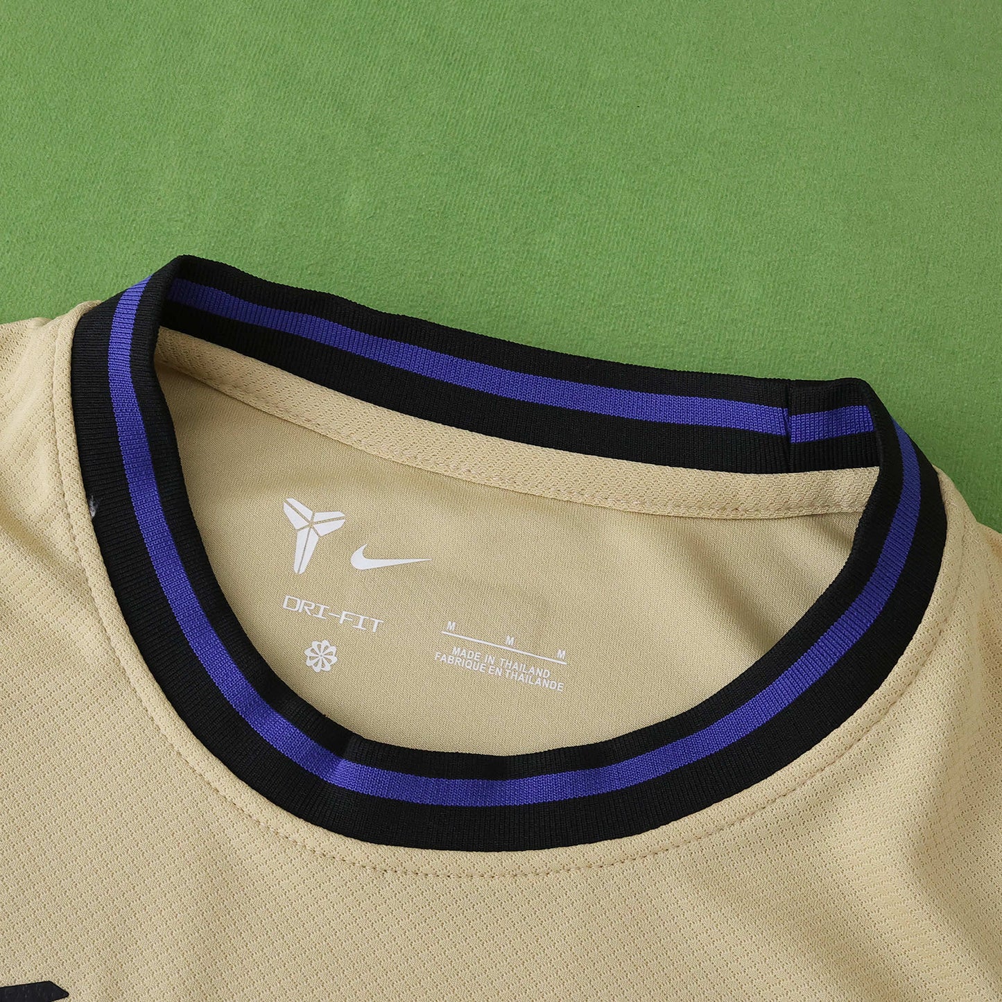 FC BARCELONA AWAY 25/26, FAN VERSION