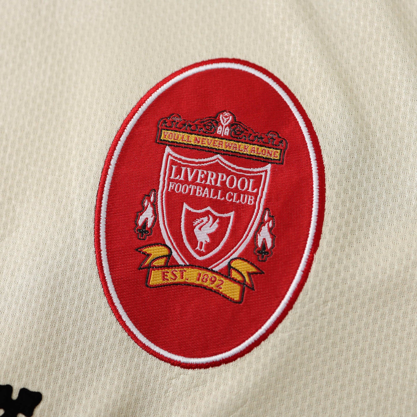 RETRO LIVERPOOL AWAY 1996/97 HALF SLEEVES