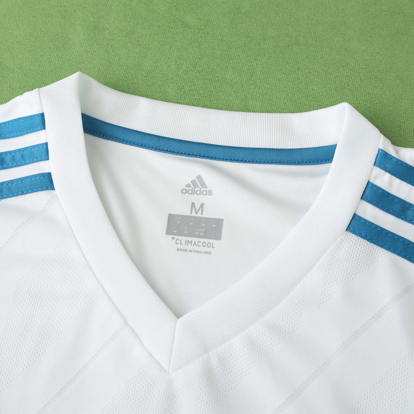RETRO REAL MADRID HOME 2017/18 HALF SLEEVES
