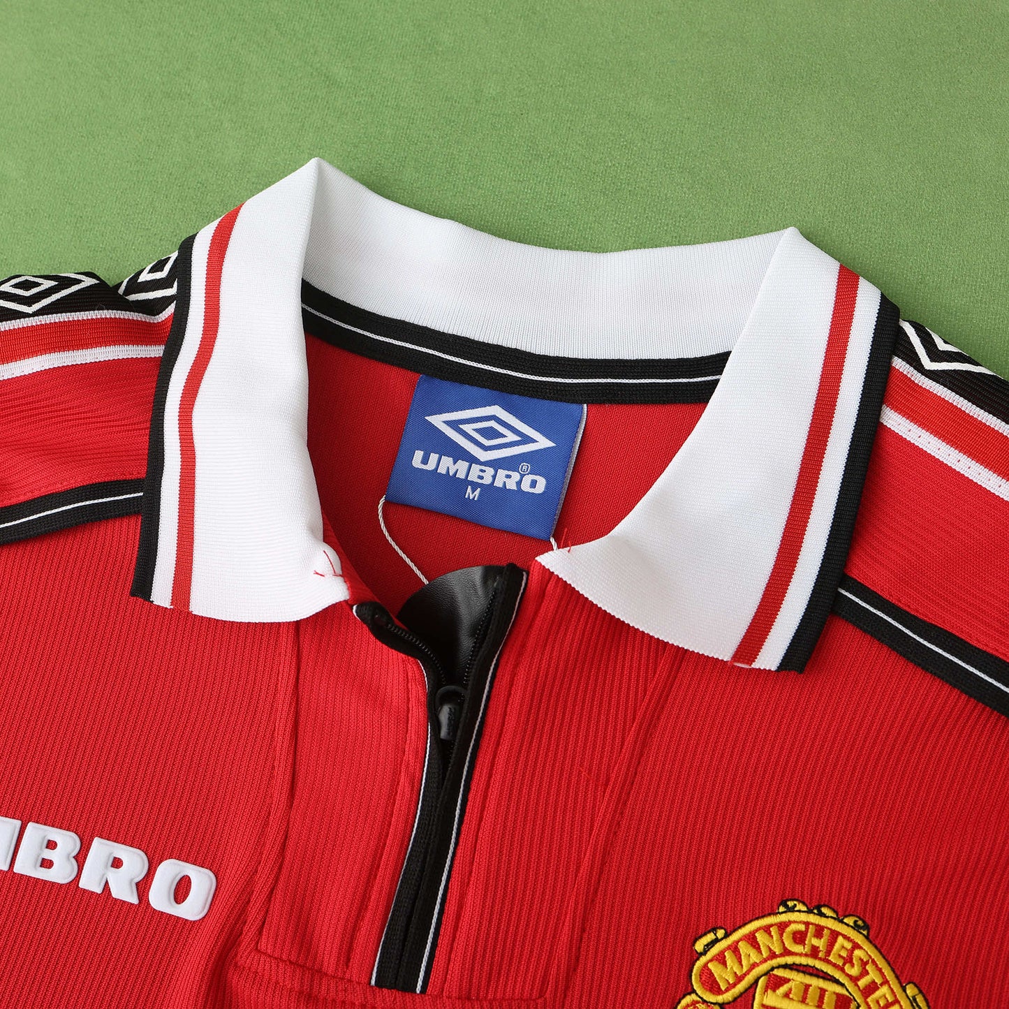 RETRO MANCHESTER UTD 1998/99 HOME HALF SLEEVES