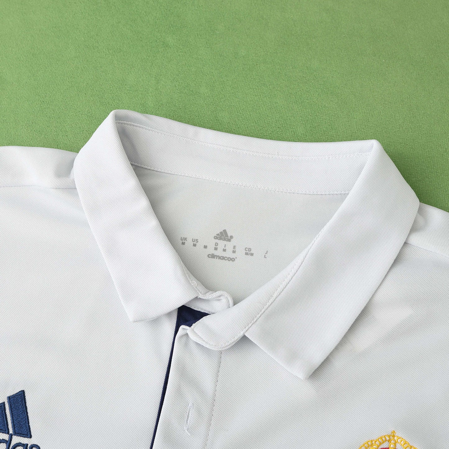 RETRO REAL MADRID HOME 2016/17 HALF SLEEVES