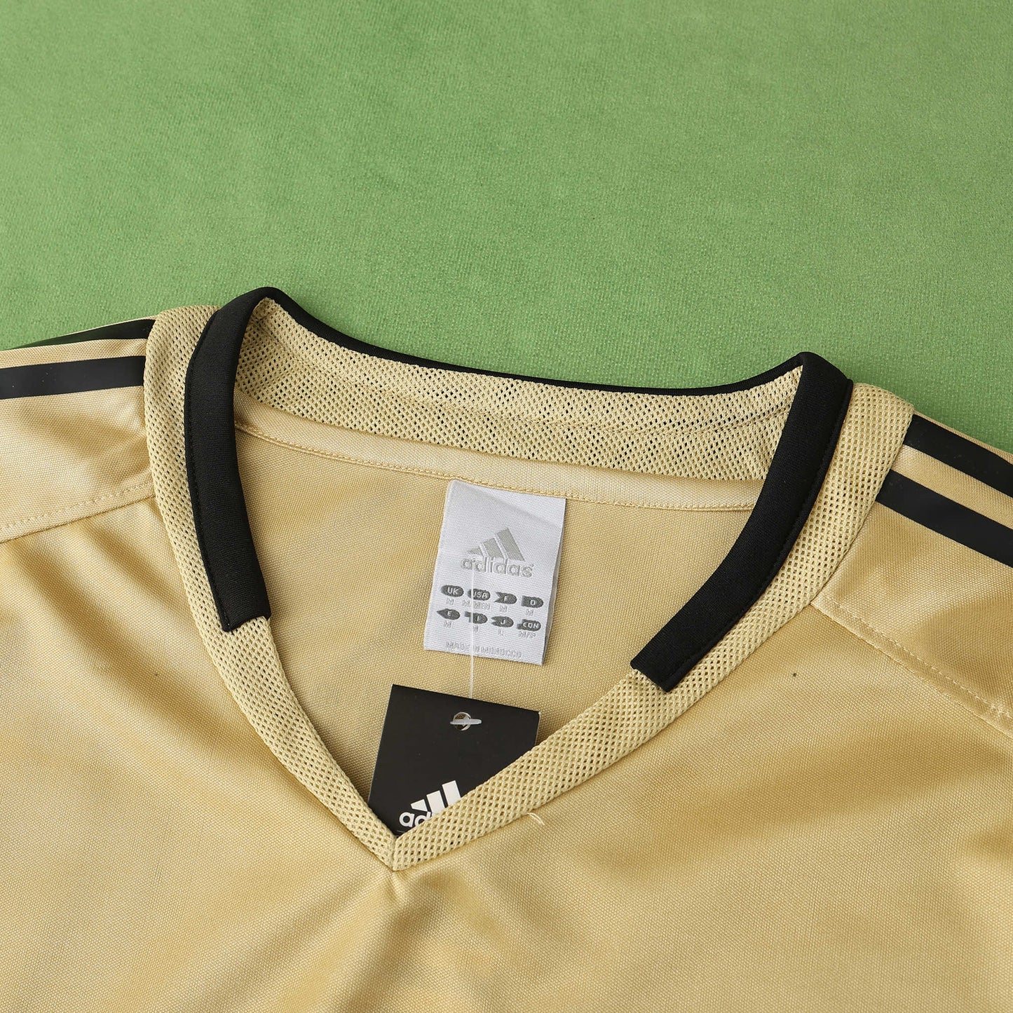 RETRO BAYERN MUNICH HOME 04/05