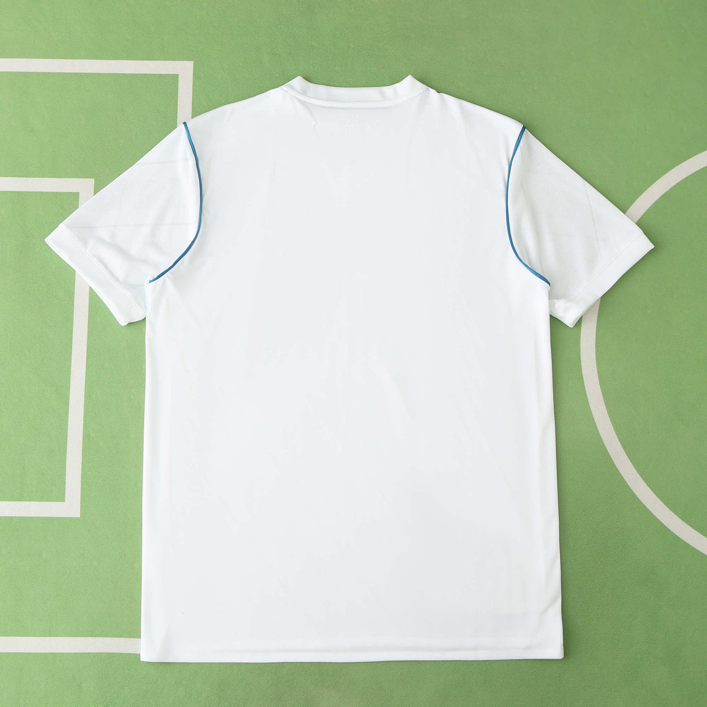 RETRO REAL MADRID HOME 2017/18 HALF SLEEVES