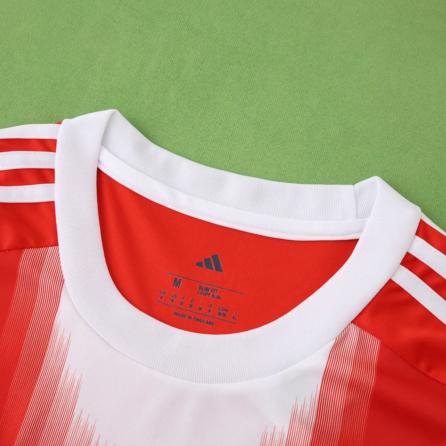 BAYERN MUNICH HOME KIT 25/26, FAN VERSION