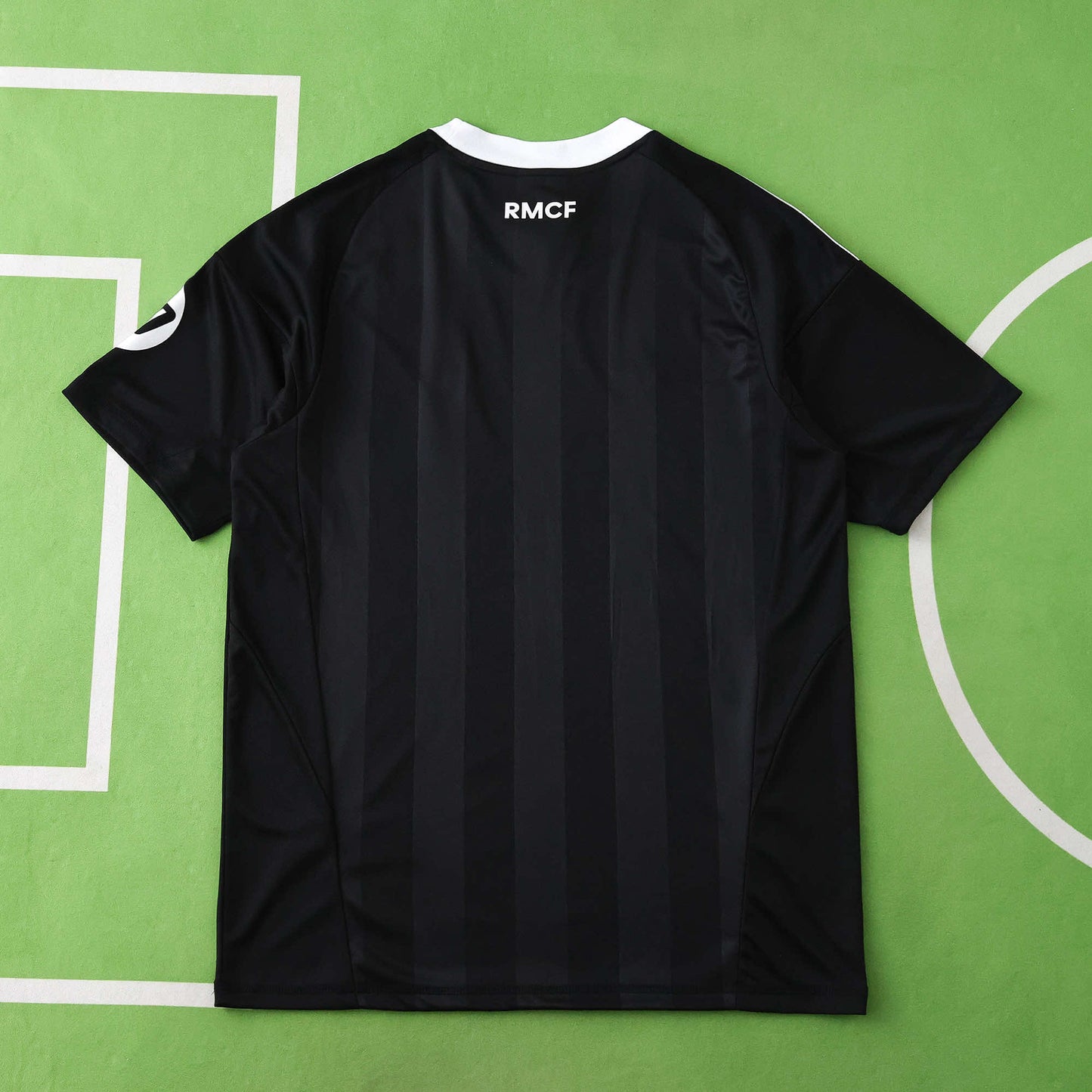 REAL MADRID GOALKEEPER KIT 25/26, FAN VERSION