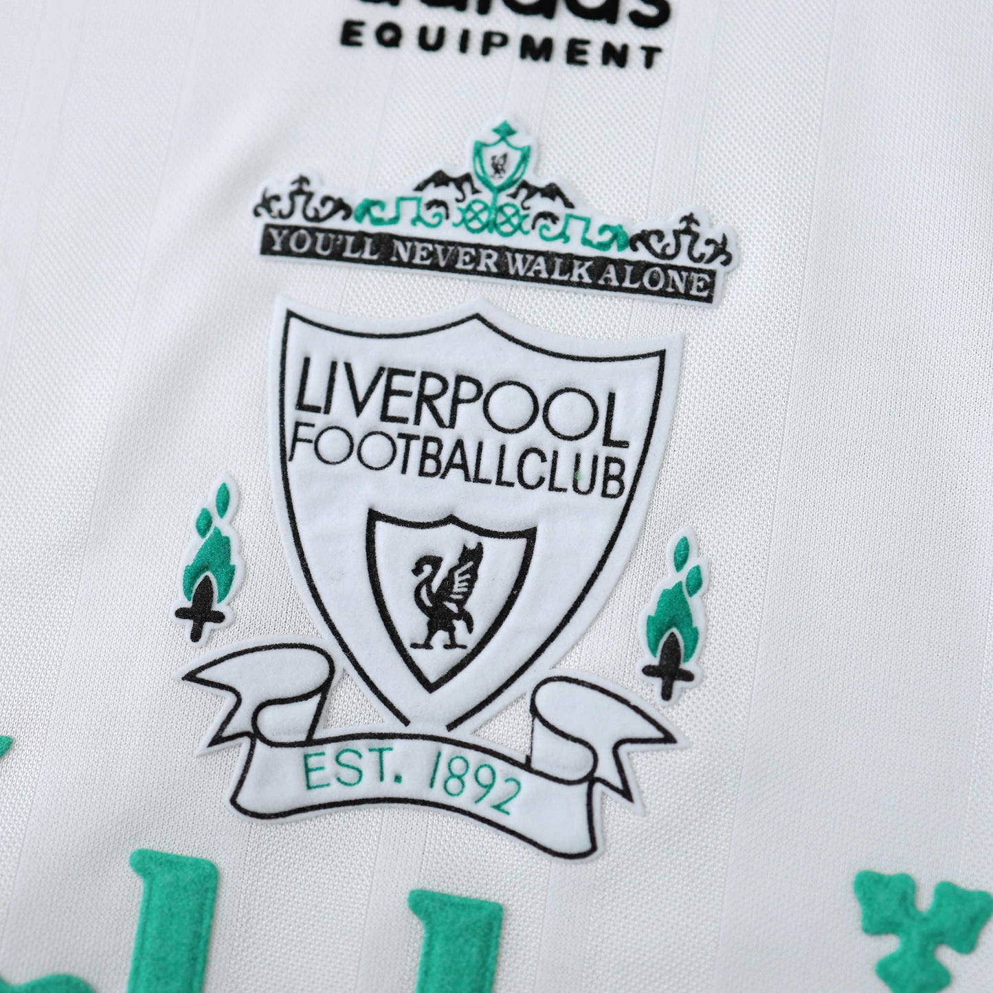 RETRO LIVERPOOL AWAY 1994/96 HALF SLEEVES