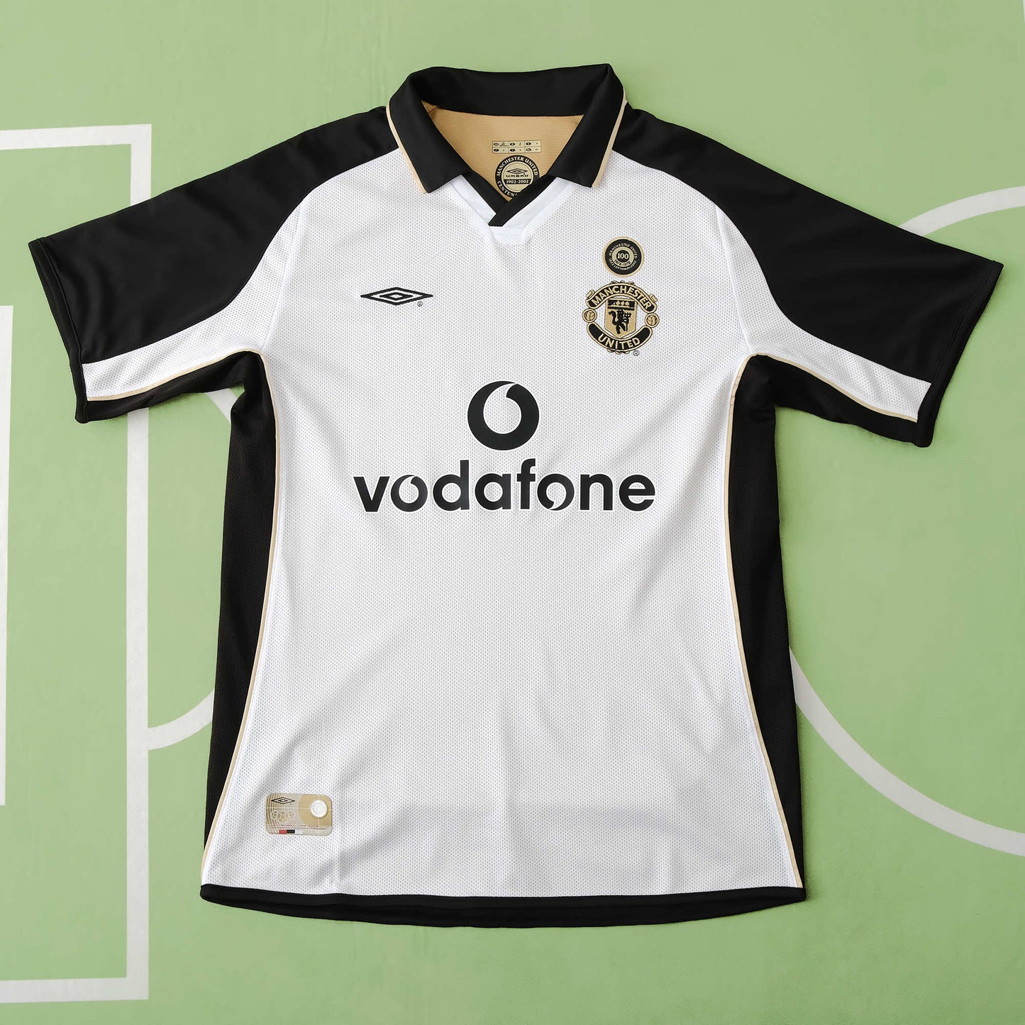 MANCHESTER UTD REVERSABLE RETRO