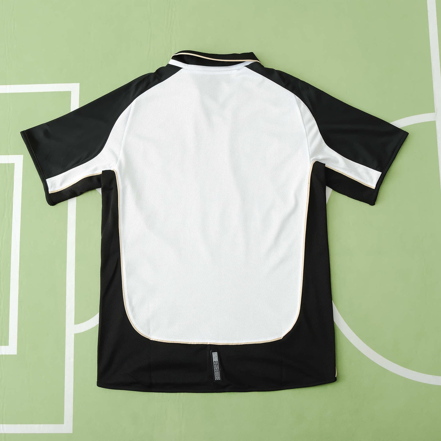 MANCHESTER UTD REVERSABLE RETRO