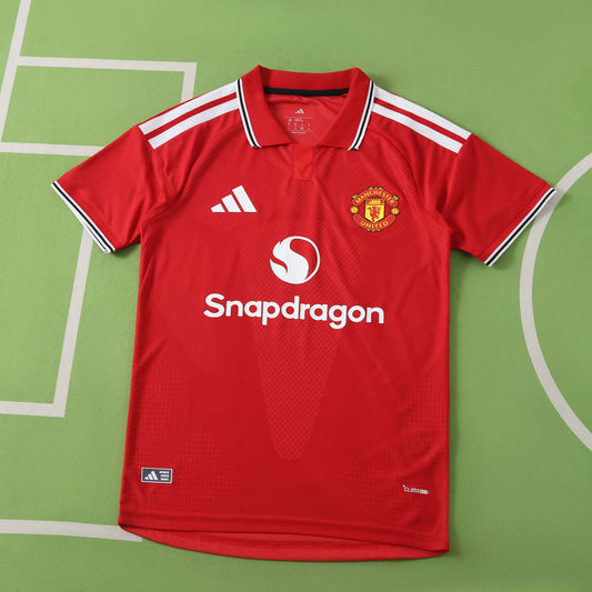 MANCHESTER UNITED HOME KIT 26/27, PLAYER VERSION