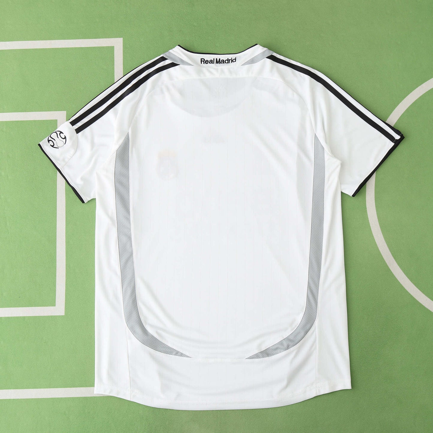 RETRO REAL MADRID HOME 2006/07