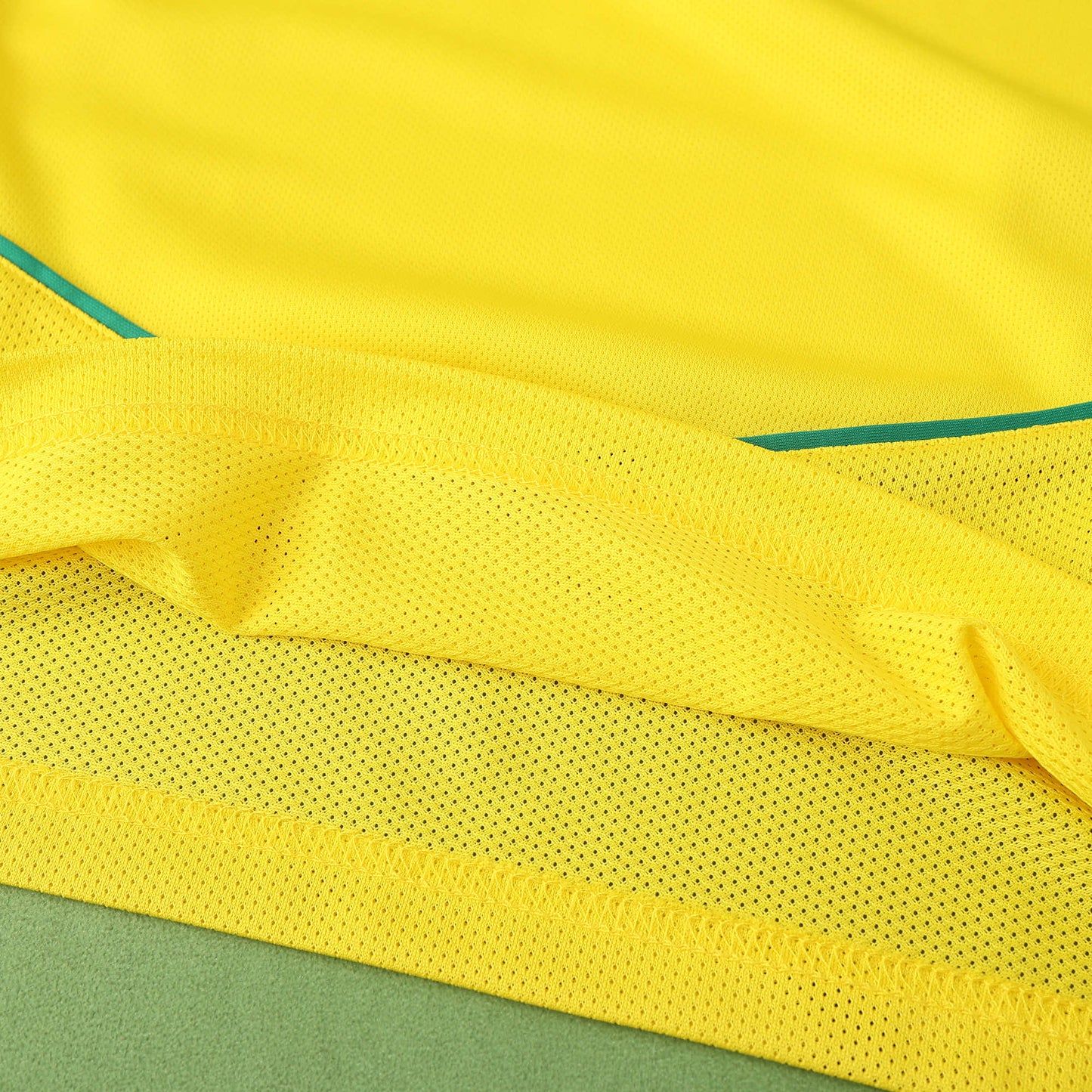 RETRO BRAZIL HOME 2004
