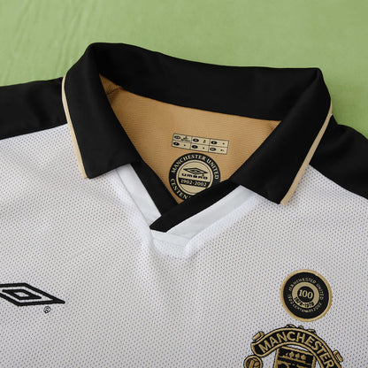 MANCHESTER UTD REVERSABLE RETRO