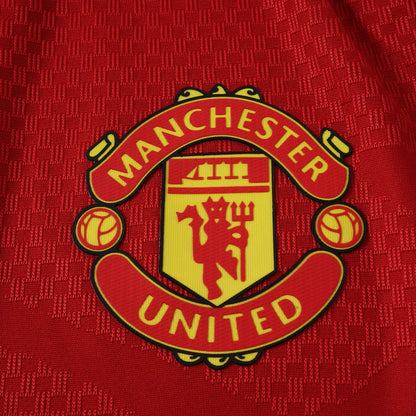 MANCHESTER UNITED HOME KIT 26/27, PLAYER VERSION