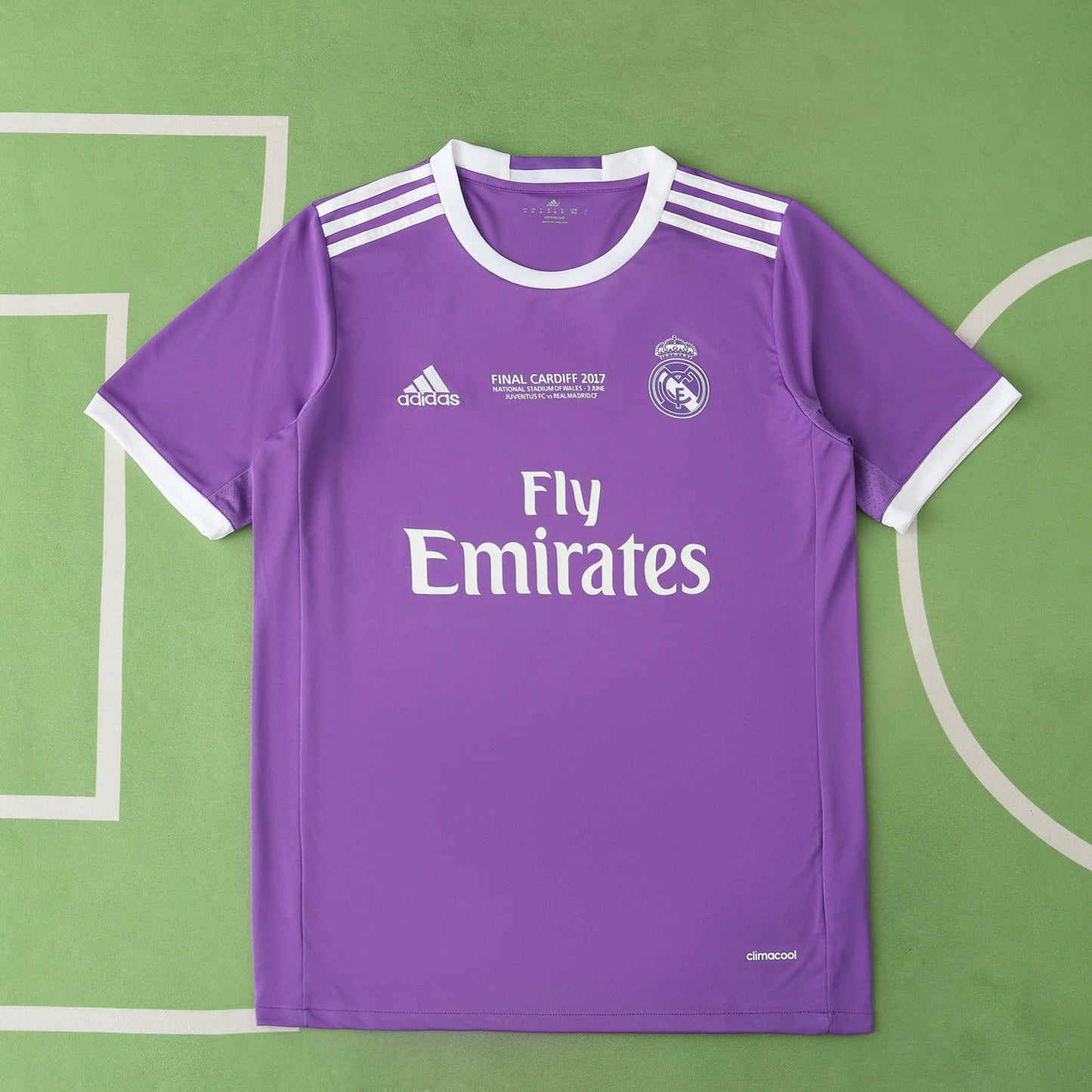 RETRO REAL MADRID AWAY 2016/17 HALF SLEEVES
