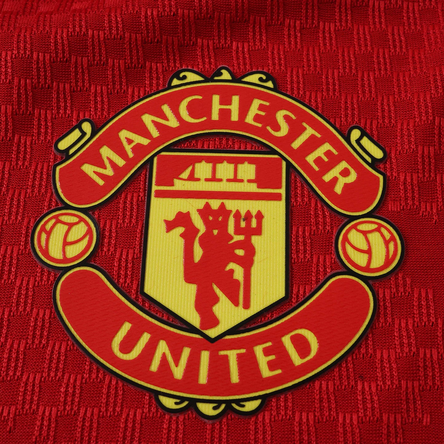 MANCHESTER UNITED HOME KIT 26/27, PLAYER VERSION FULL SLEEVES