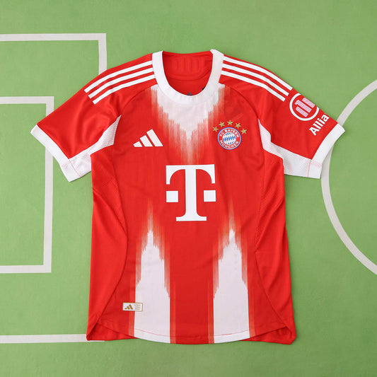 BAYERN MUNICH HOME KIT 25/26, PLAYER VERSION