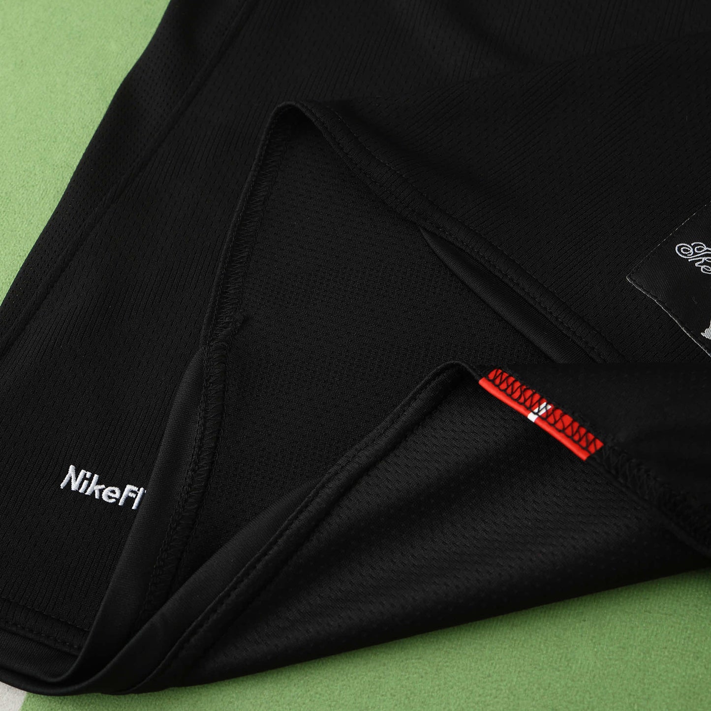 RETRO MANCHESTER UTD AWAY 2007/08 HALF SLEEVES