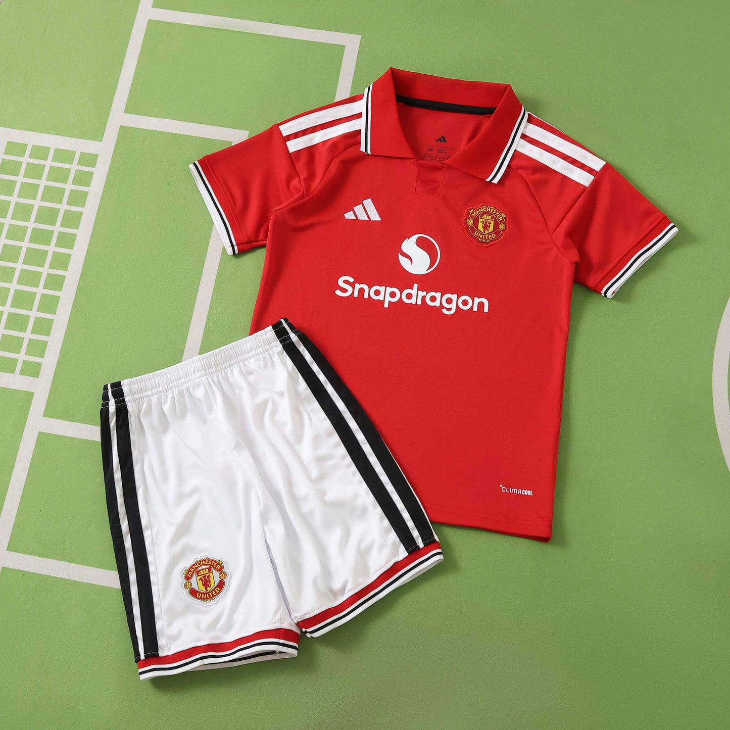 MANCHESTER UNITED HOME FULL KIT 26/27 (JERSEY AND SHORTS)