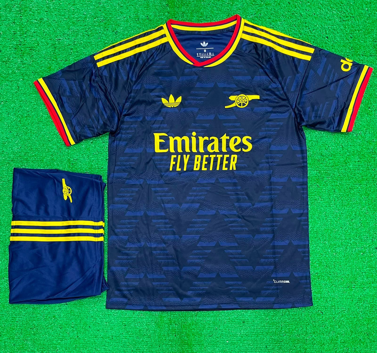 ARSENAL AWAY FULL KIT 2026/27 (JERSEY AND SHORTS)