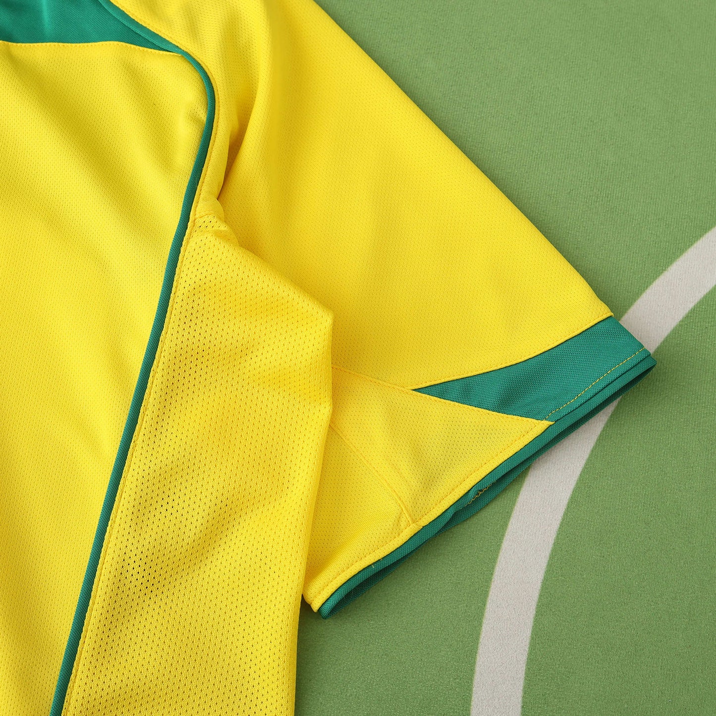 RETRO BRAZIL HOME 2004