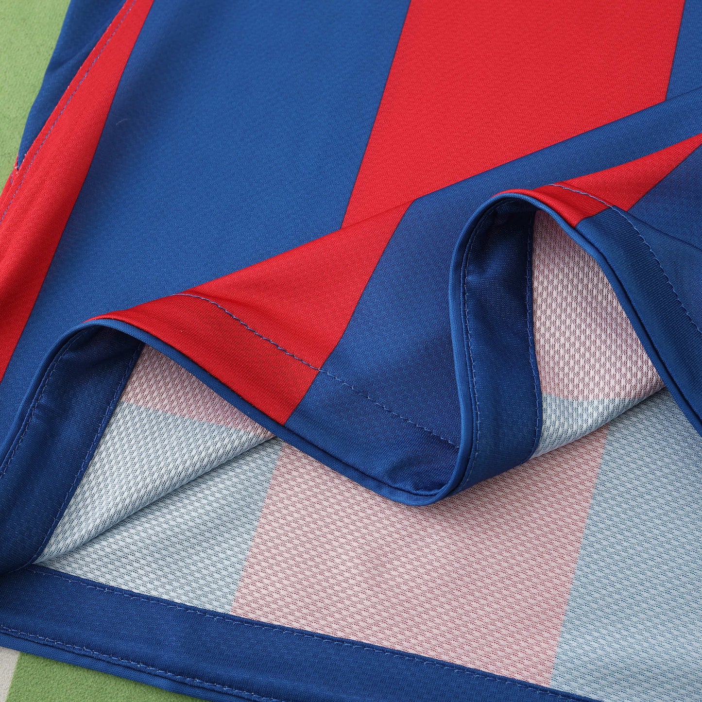 RETRO BARCELONA HOME 2010/11 HALF SLEEVES