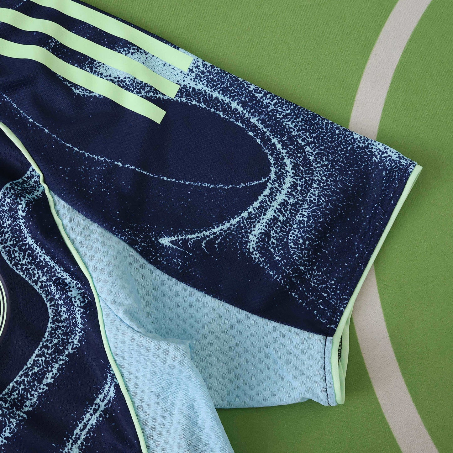 AJAX AWAY 25/26, PLAYER VERSION