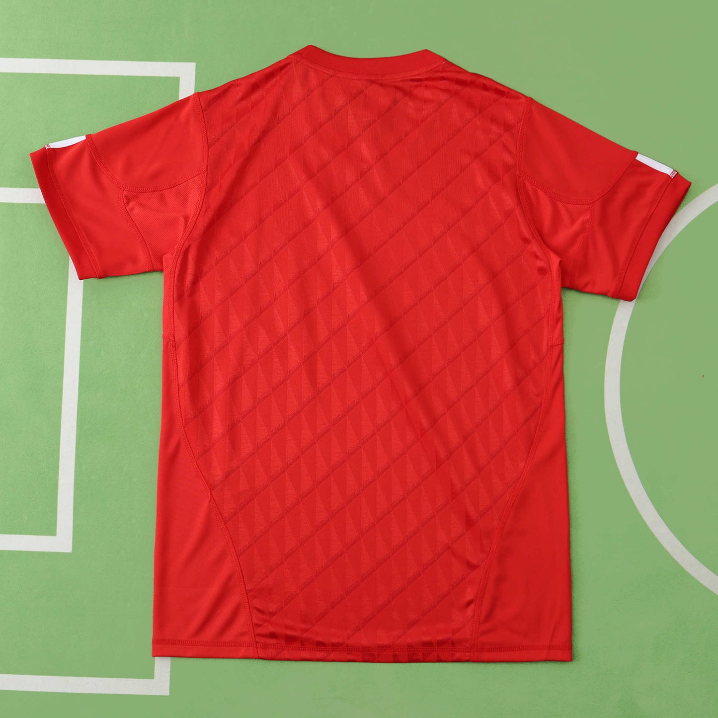 RETRO LIVERPOOL HOME 2011/12 HALF SLEEVES