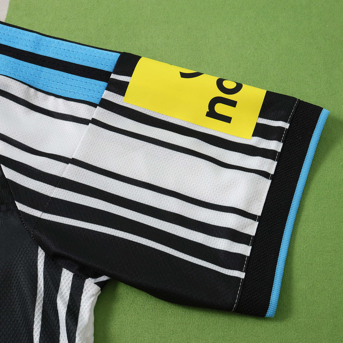 NEWCASTLE UNITED HOME 26/27, PLAYER VERSION